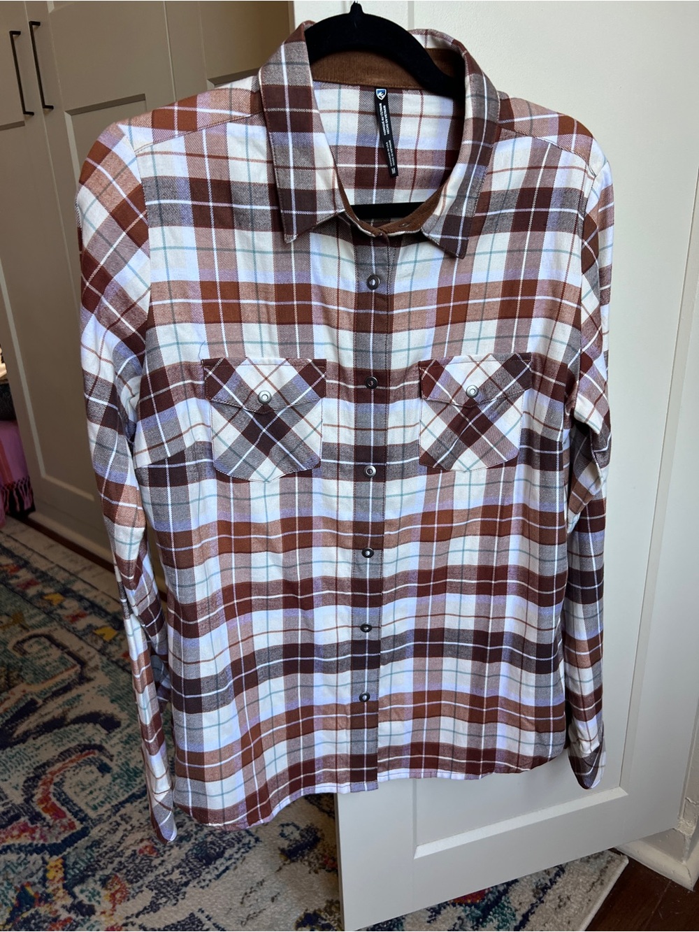 KÜHL Tess Flannel Plaid Long Sleeve Snap-Front Shirt with Corduroy Trim medium
